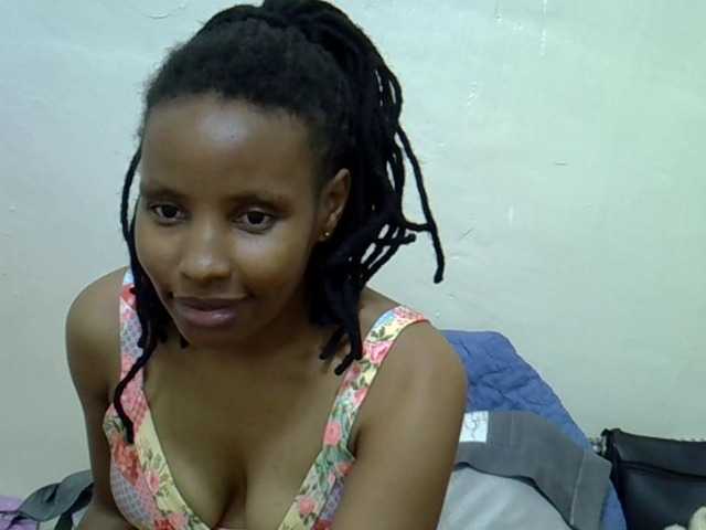 Beautyjaya3 live cam on BongaCams