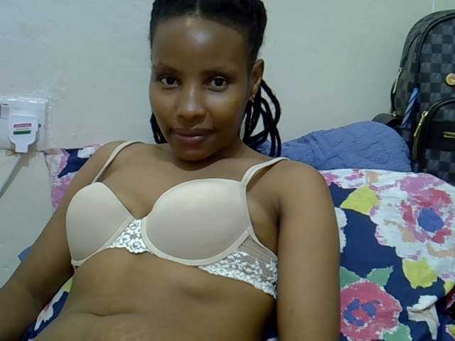 Beautyjaya3 live cam on BongaCams