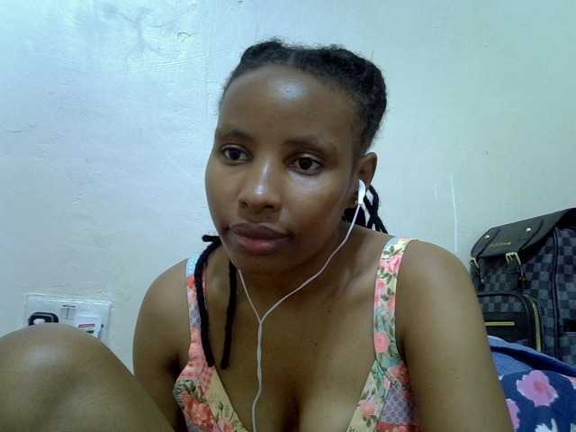 Beautyjaya3 live cam on BongaCams