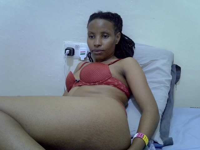 Beautyjaya3 live cam on BongaCams