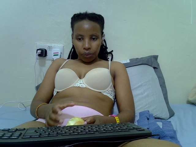 Beautyjaya3 live cam on BongaCams