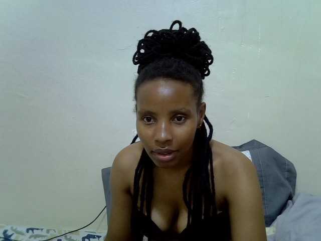 Beautyjaya3 live cam on BongaCams