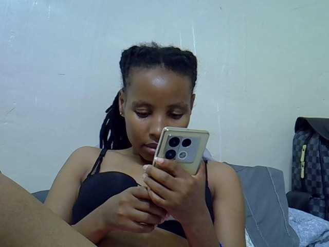 Beautyjaya3 live cam on BongaCams