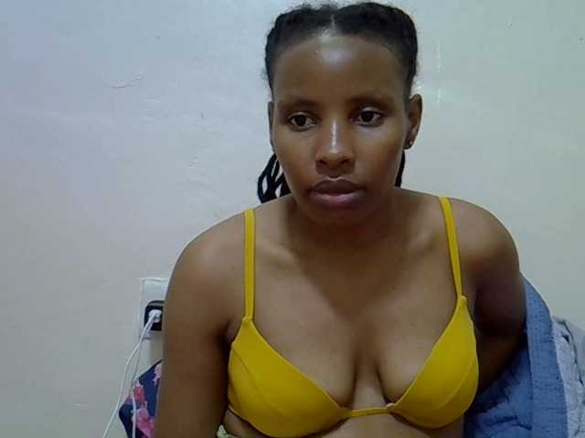 Beautyjaya3 live cam on BongaCams