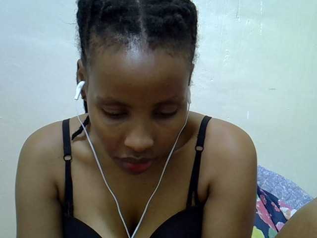 Beautyjaya3 live cam on BongaCams