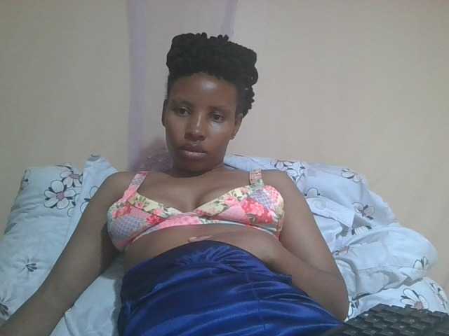 Beautyjaya3 live cam on BongaCams