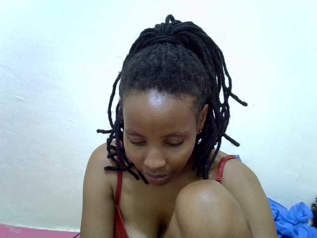 Beautyjaya3 live cam on BongaCams