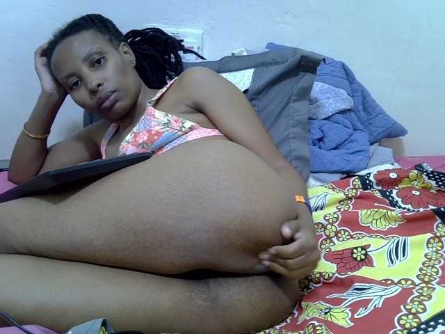 Beautyjaya3 live cam on BongaCams