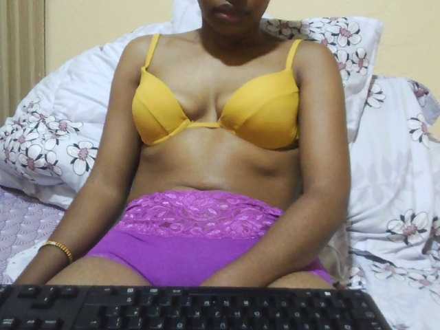Beautyjaya3 live cam on BongaCams