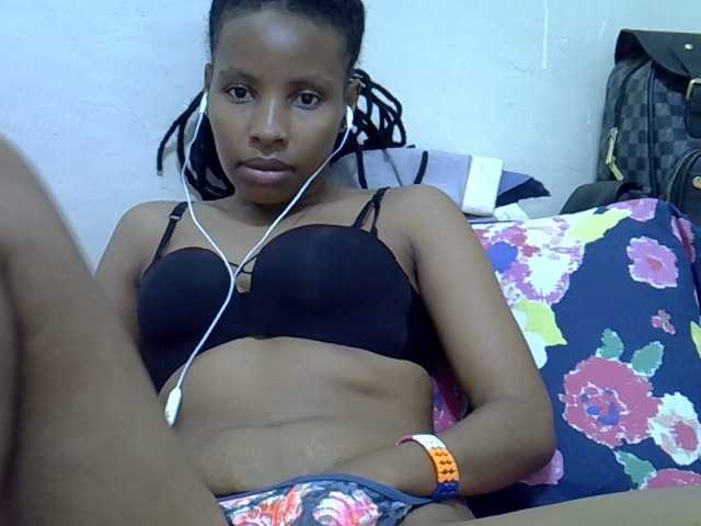 Beautyjaya3 live cam on BongaCams