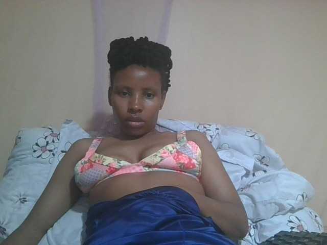 Beautyjaya3 live cam on BongaCams