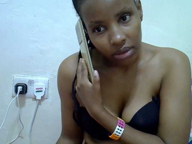Beautyjaya3 live cam on BongaCams