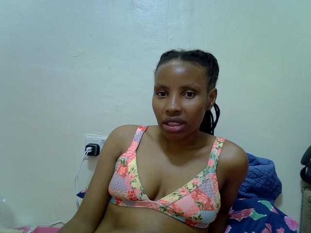 Beautyjaya3 live cam on BongaCams