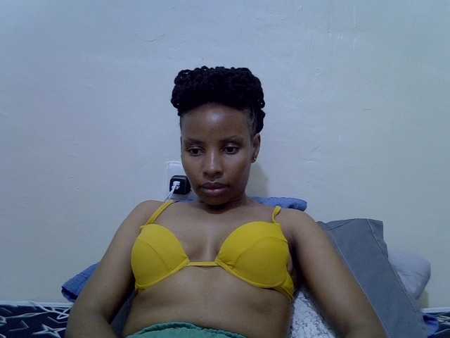 Beautyjaya3 live cam on BongaCams