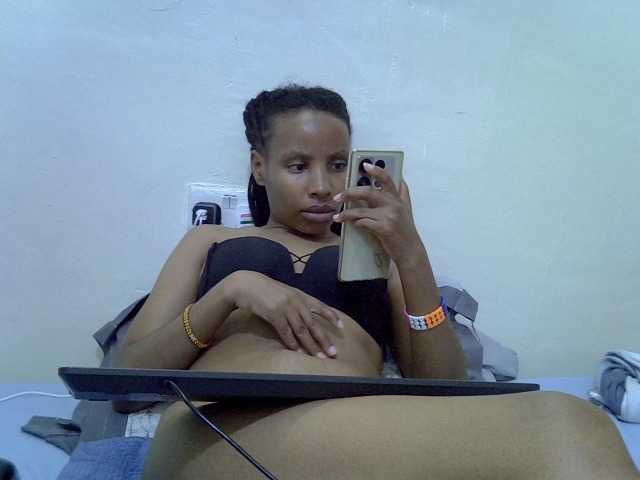 Beautyjaya3 live cam on BongaCams