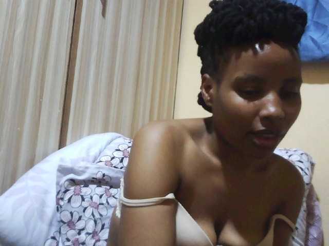 Beautyjaya3 live cam on BongaCams