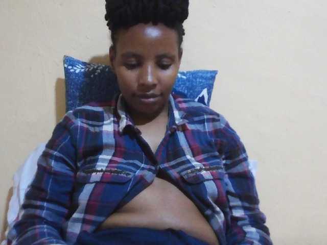 Beautyjaya3 live cam on BongaCams