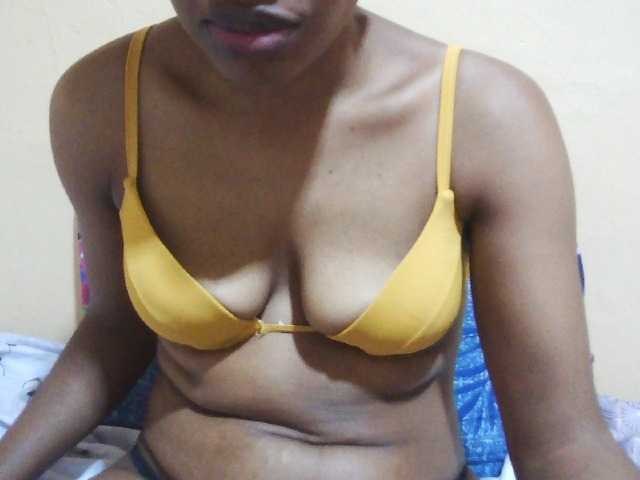 Beautyjaya3 live cam on BongaCams