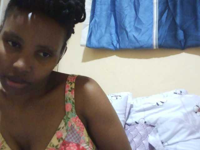 Beautyjaya3 live cam on BongaCams