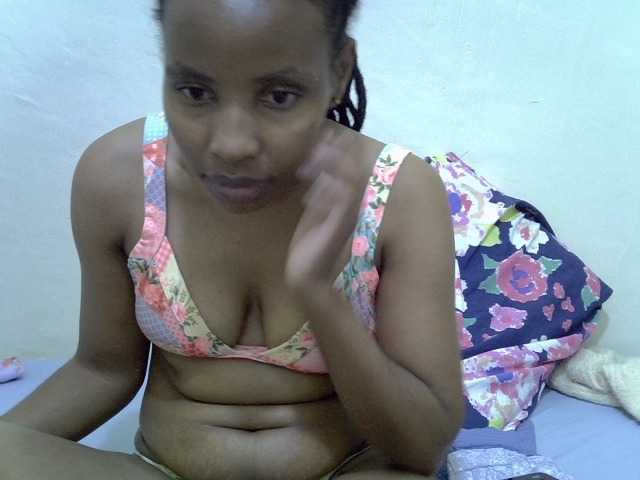 Beautyjaya3 live cam on BongaCams