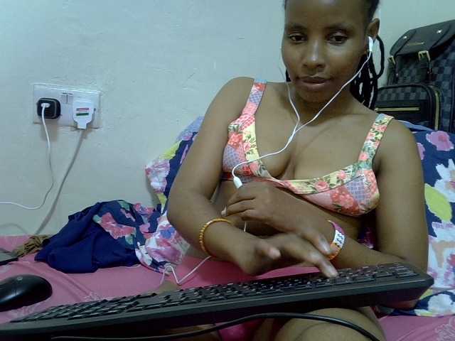 Beautyjaya3 live cam on BongaCams