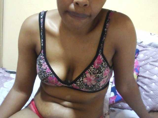 Beautyjaya3 live cam on BongaCams