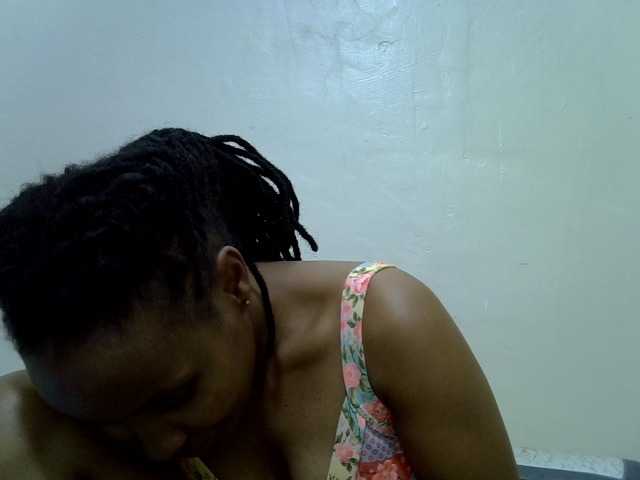 Beautyjaya3 live cam on BongaCams