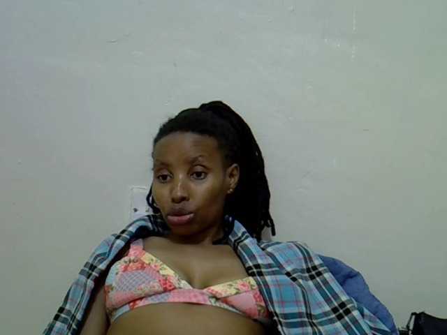 Beautyjaya3 live cam on BongaCams