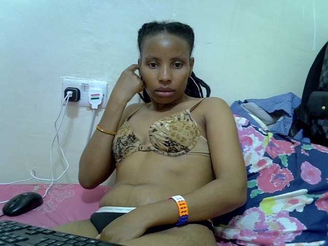 Beautyjaya3 live cam on BongaCams