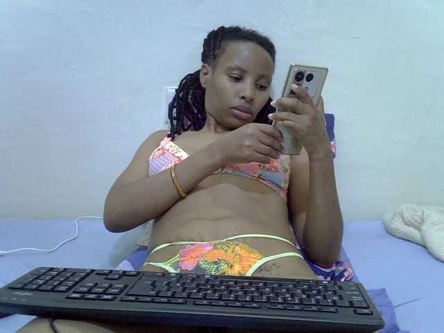 Beautyjaya3 live cam on BongaCams