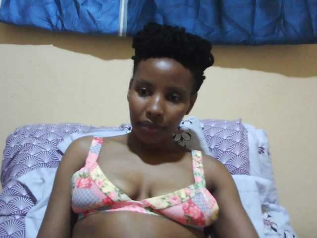 Beautyjaya3 live cam on BongaCams