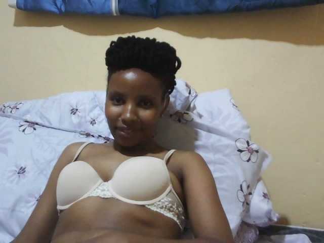Beautyjaya3 live cam on BongaCams