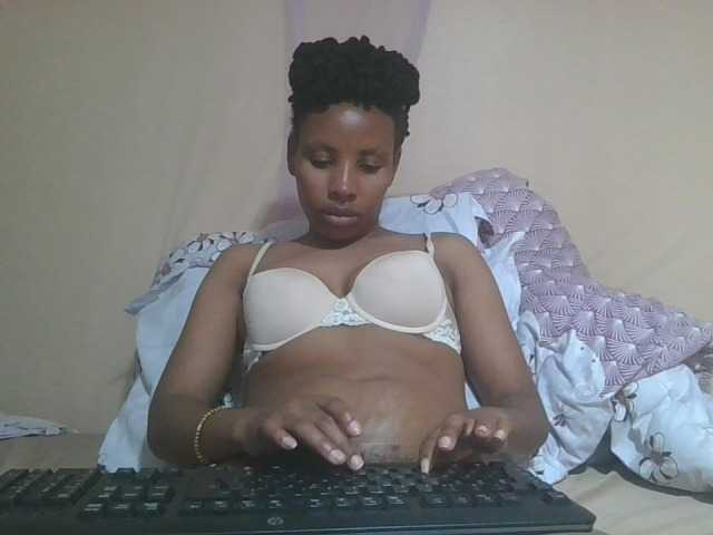 Beautyjaya3 live cam on BongaCams