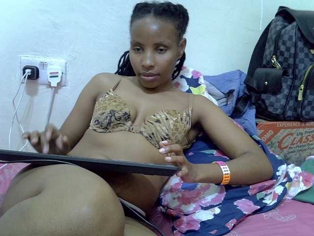 Beautyjaya3 live cam on BongaCams