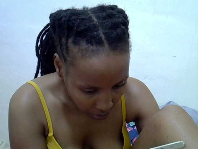 Beautyjaya3 live cam on BongaCams