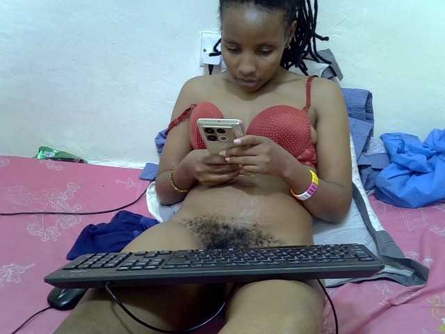 Beautyjaya3 live cam on BongaCams