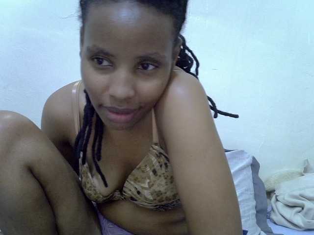 Beautyjaya3 live cam on BongaCams