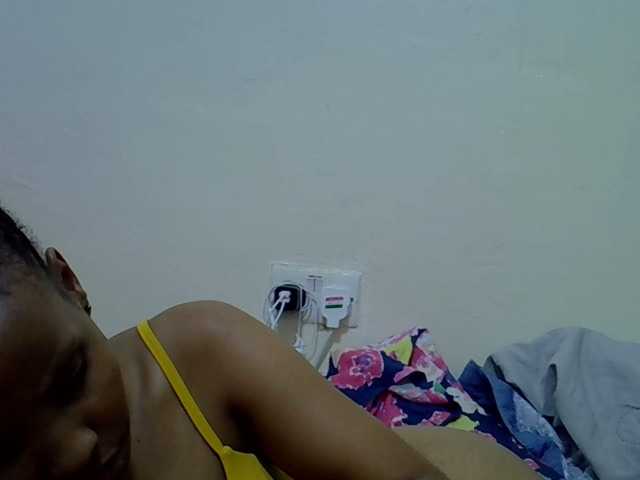 Beautyjaya3 live cam on BongaCams