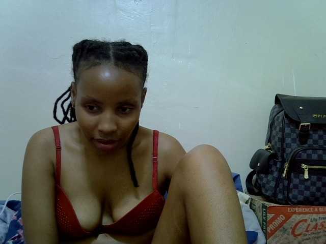 Beautyjaya3 live cam on BongaCams