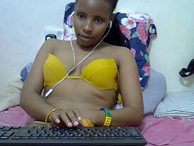 Beautyjaya3 live cam on BongaCams