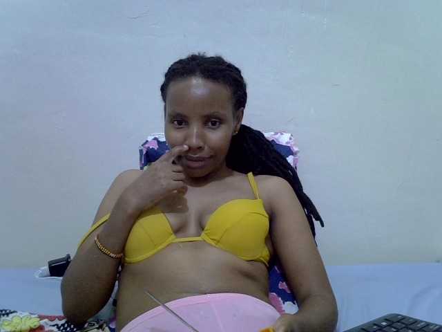 Beautyjaya3 live cam on BongaCams