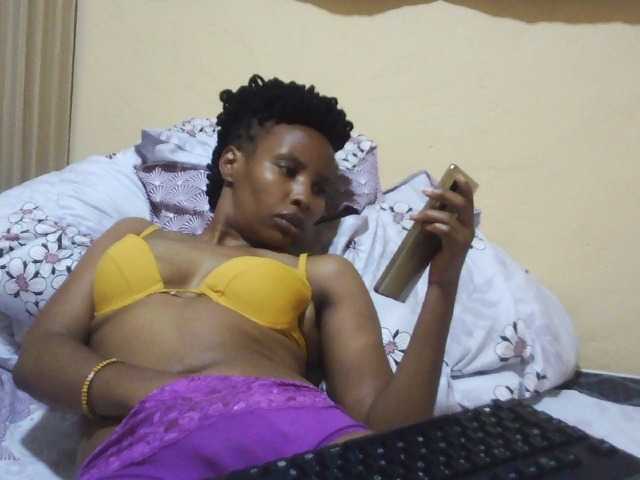 Beautyjaya3 live cam on BongaCams