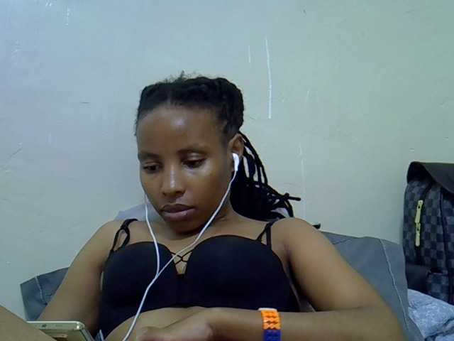 Beautyjaya3 live cam on BongaCams