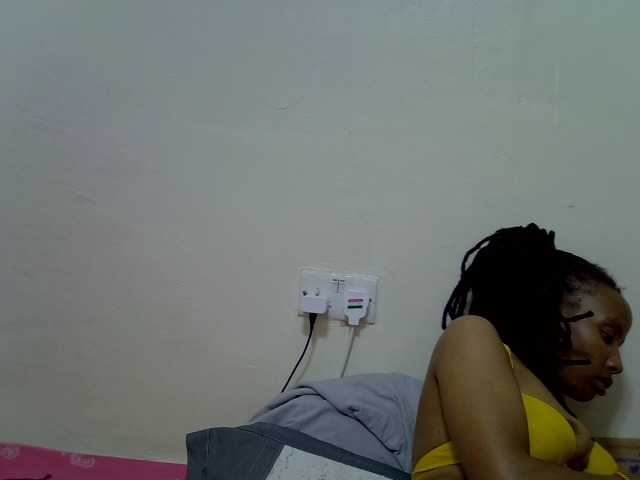 Beautyjaya3 live cam on BongaCams