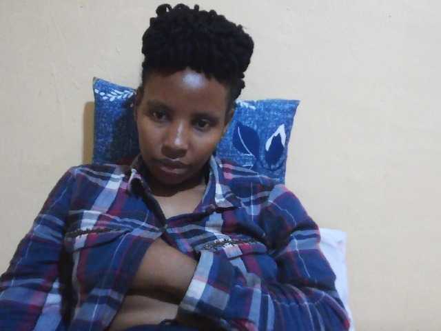 Beautyjaya3 live cam on BongaCams