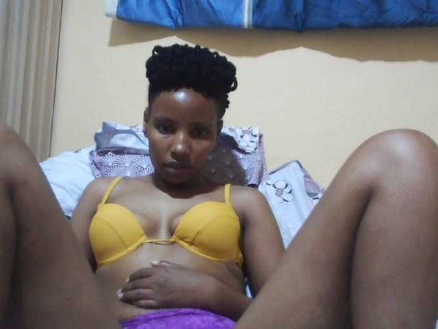 Beautyjaya3 live cam on BongaCams