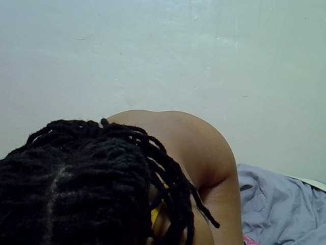 Beautyjaya3 live cam on BongaCams