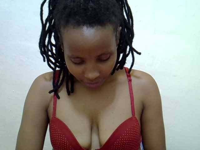 Beautyjaya3 live cam on BongaCams