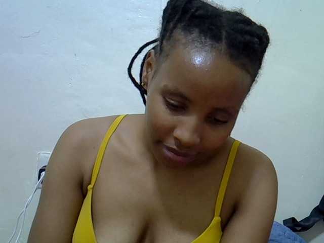 Beautyjaya3 live cam on BongaCams