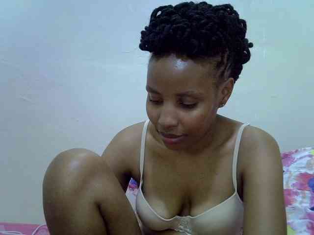 Modèle: Beautyjaya3